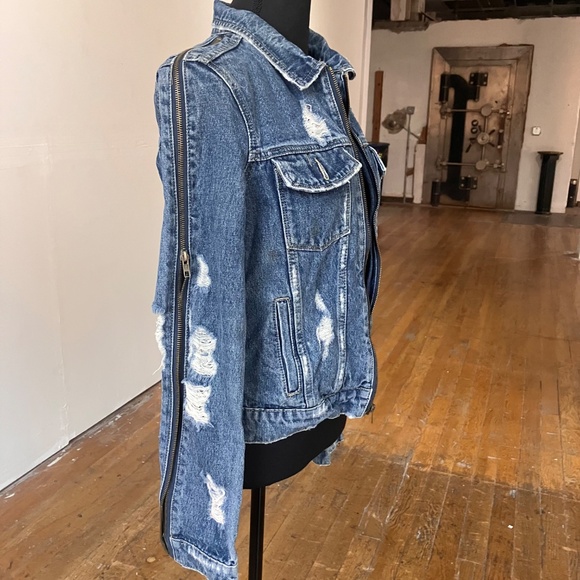 Carmar distressed/deconstructed zipper sleeve jacket - Picture 4 of 17